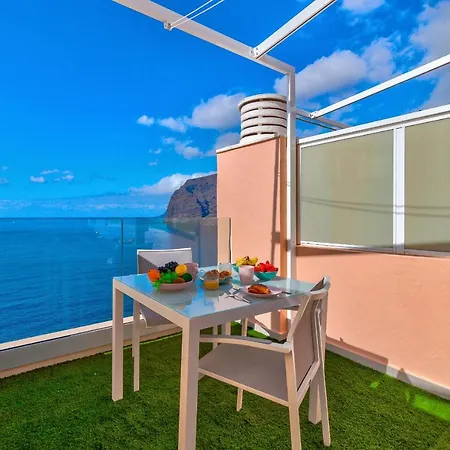 My Little Paradise Acantilado de los Gigantes